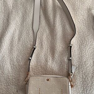 Michael Kors White and Gold Crossbody Bag